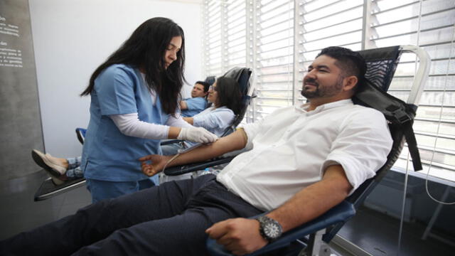 Voluntarios donan más de  200 unidades de sangre para niños 