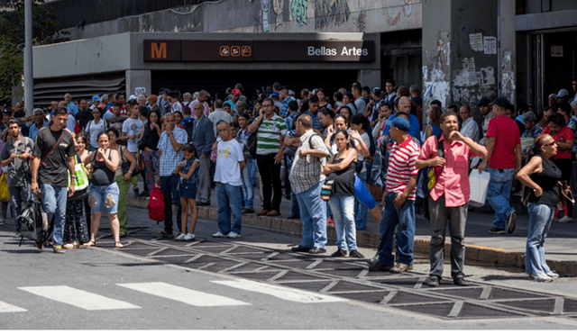 Venezuela: apagón genera caos de transporte y comunicaciones en Caracas