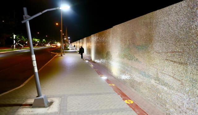 Mural de la UNT cuenta con un área de 3000 m2 y compuesto por 30 millones de piezas de mosaico. Foto: Prensa MPT