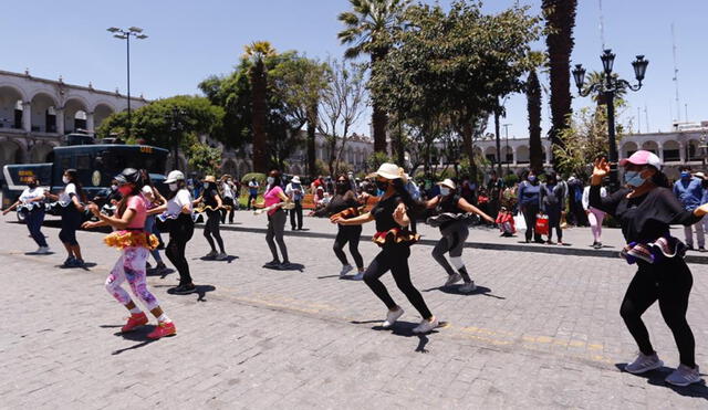 Varias protestas se registraron en el Centro Histórico de Arequipa [FOTOS]