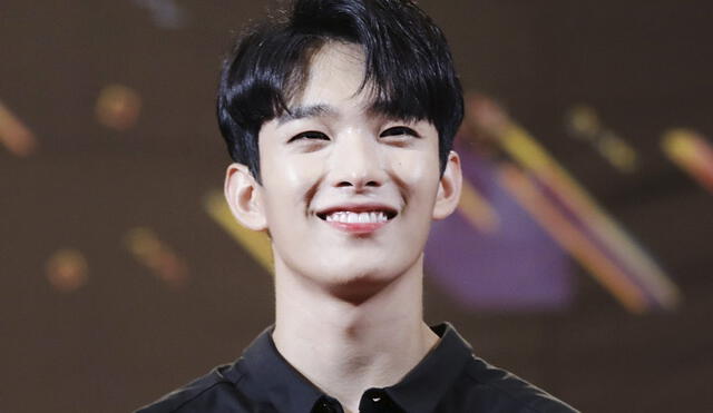 DK es uno de los vocalistas principales de SEVENTEEN. Además de ser cantante, es bailarín, conductor de programas y letrista.