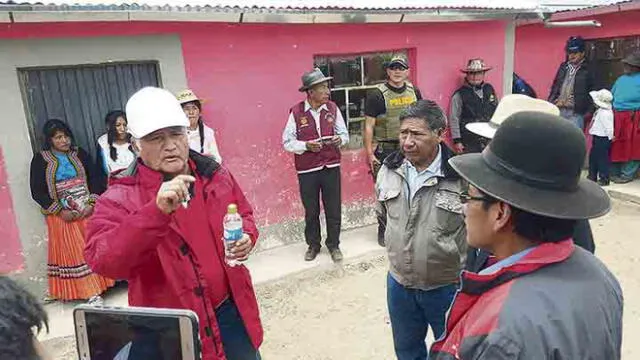 Gobernador de Moquegua dice que reflexionó y decidió entregar agua a Tambo