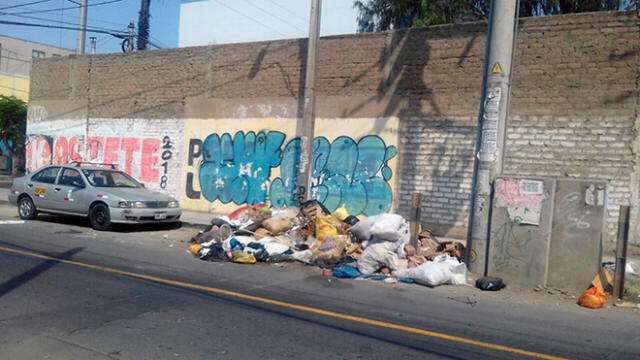 Chorrillos: basura y desmonte en calles del distrito