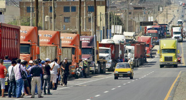 Huelga de transportistas de carga genera sobrecostos a exportadores  