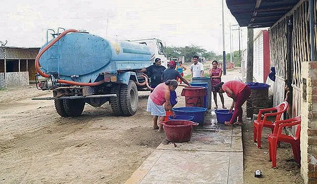 Población y autoridades de Tumbes salen a protestar por deficiente servicio de agua