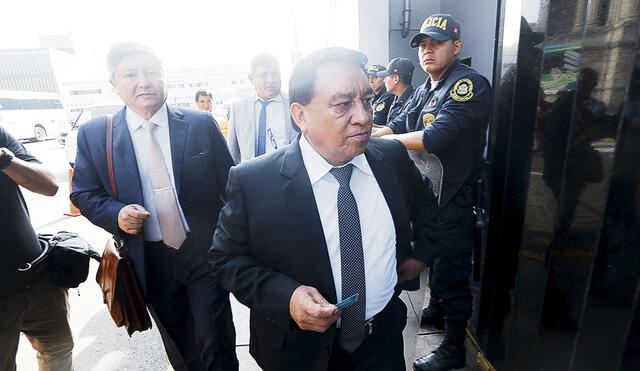 Prisión. José Luna Gálvez debe cumplir detención domiciliaria por 36 meses y depositar una caución de 500 mil soles. Foto: difusión