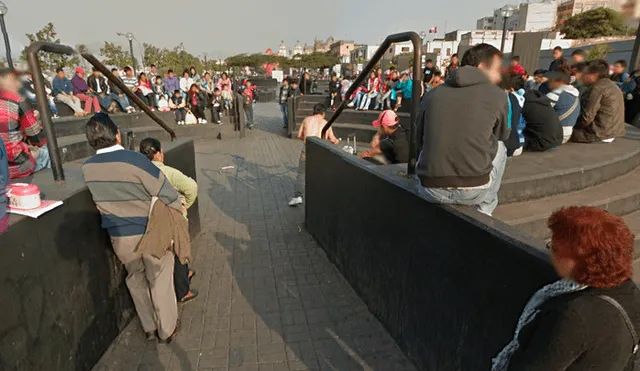 Google Maps Viral: registran show de ‘cómico ambulante’ y singular detalle asombra a turistas [FOTOS]