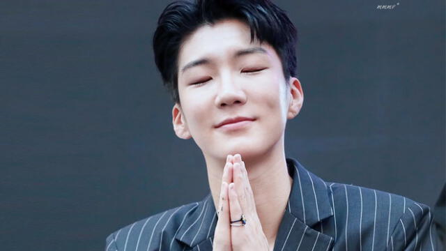 Desliza para ver más imágenes de Seunghoon