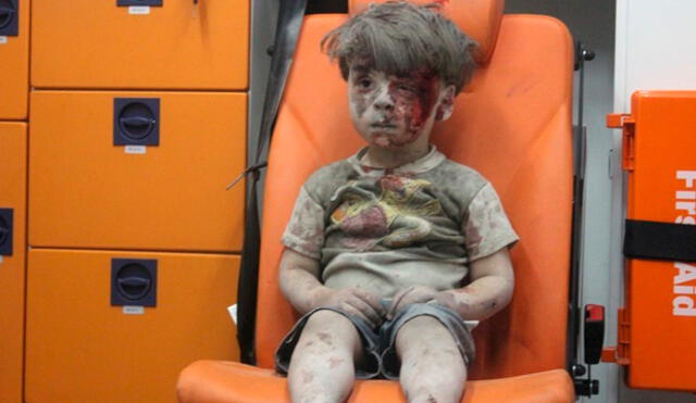 Así luce hoy el niño de Alepo que conmovió al mundo [FOTOS]