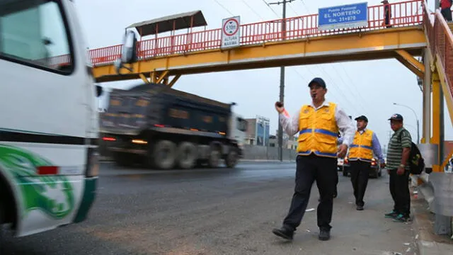 Agilizan congestión vehicular en puntos críticos de Puente Piedra 