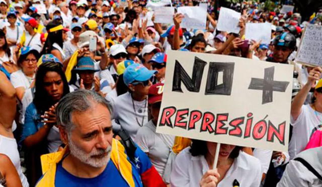 El 78% de venezolanos pide la renuncia de Nicolás Maduro