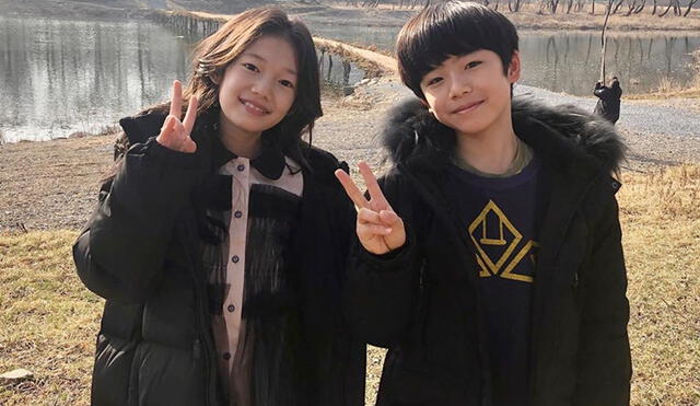 En It’s okay to not be okay, Moon Woo Jin interpreta a Moon Kang Tae de niño y Kim Soo In a Go Moon Young.  Crédito: Instagramq