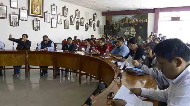 Acusan que hay blindaje a regidores de Tacna involucrados en audios de 'repartija'