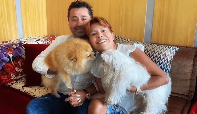 Magaly Medina enamorada de dotes para la música de su esposo Alfredo Zambrano. Foto: Instagram
