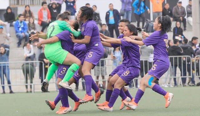 Equipo femenino de Alianza Lima.