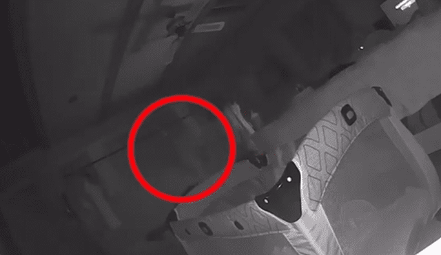 YouTube viral: padres captan a un 'fantasma' dentro del cuarto de su bebé en plena madrugada [VIDEO]