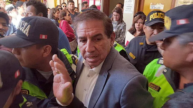 En Arequipa sentencian a 9 años de cárcel a juez por cobro de coima