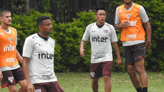 Christian Cueva retornó a los entrenamientos del Sao Paulo tras polémica