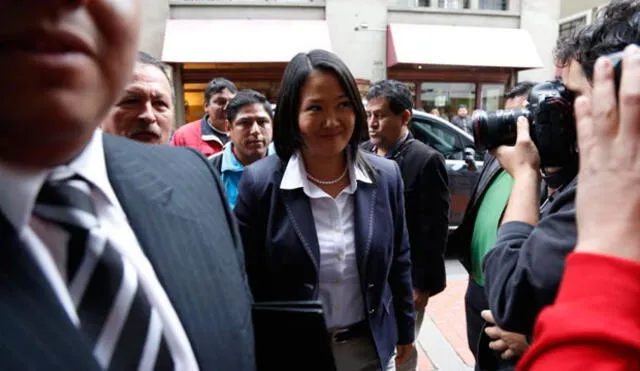 Keiko Fujimori asiste a la Fiscalía para responder por entrega de dinero a Joaquín Ramírez