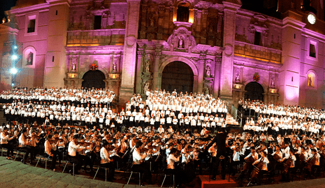 Sinfonía por el Perú ofrecerá concierto navideño en el Circuito Mágico del Agua
