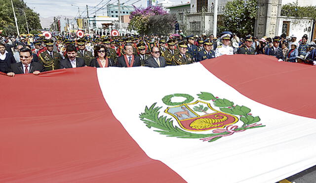 Recordaron el Día de la Bandera en regiones del sur