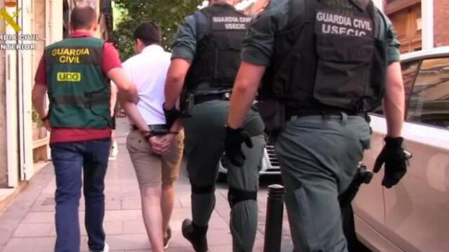 E hombre, de inciales J.A.F, tenía dos años cometiendo estafas. Foto: Guardia Civil de España.