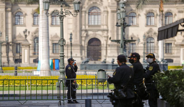 Este lunes 16 de noviembre reinó la calma en Perú, donde Francisco Sagasti fue nombrado presidente del Congreso. Foto: AFP