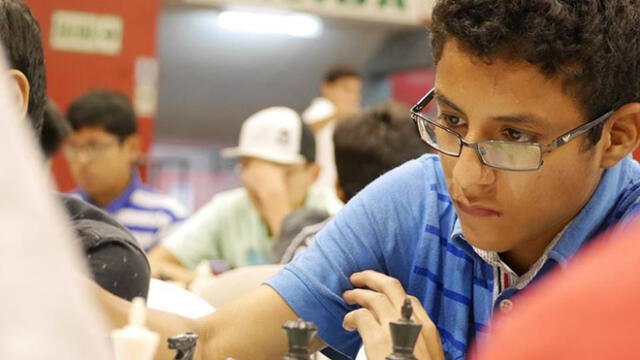 Adolescente ajedrecista realizará pollada para poder viajar a campeonato mundial