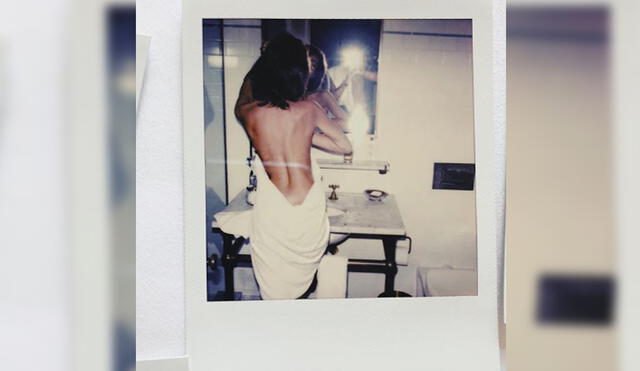 Emily Ratajkowski remece Instagram tras dejar ver parte íntima por error [VIDEO]