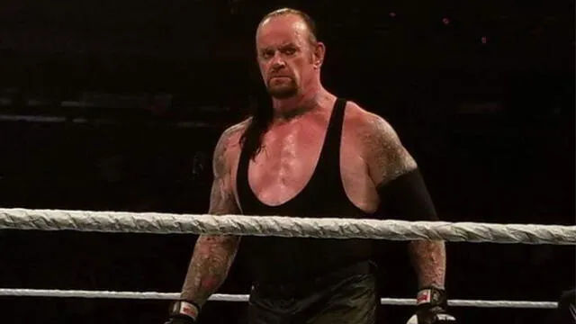 WWE: Así fue el regreso de The Undertaker al ring [VIDEO]