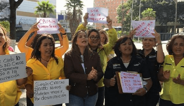 Venezuela: Mujeres exigieron a Maduro un canal humanitario 