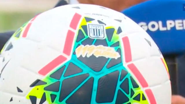 Balón que utilizan Alianza Lima y Atlético Grau en su partido por la fecha 3 del Apertura.