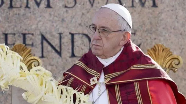 En Domingo de Ramos, Papa Francisco alienta a jóvenes a gritar ante manipulaciones