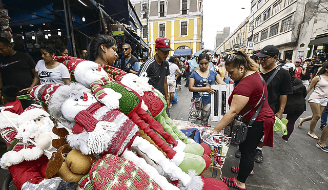 Peruanos gastan S/ 50 por regalo para Navidad