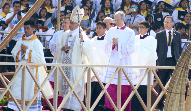 Desde Trujillo, papa Francisco pide al Perú luchar contra el feminicidio 