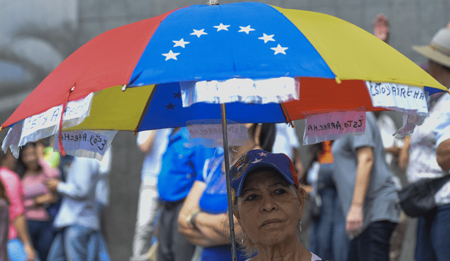Encuesta: Casi la mitad de los venezolanos evalúa no votar en presidenciales 