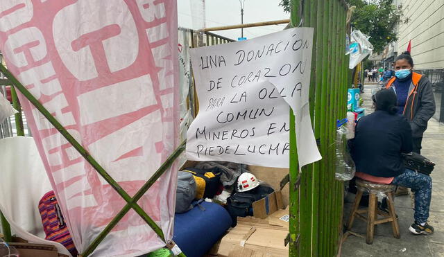 Mineros aseguraron que continuarán las protestas hasta que hallen solución. Foto: Pamela Advíncula / URPI-GLR