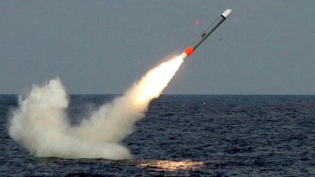 Siria: así se ve el lanzamiento de un misil desde un submarino de EE.UU. [VIDEO]