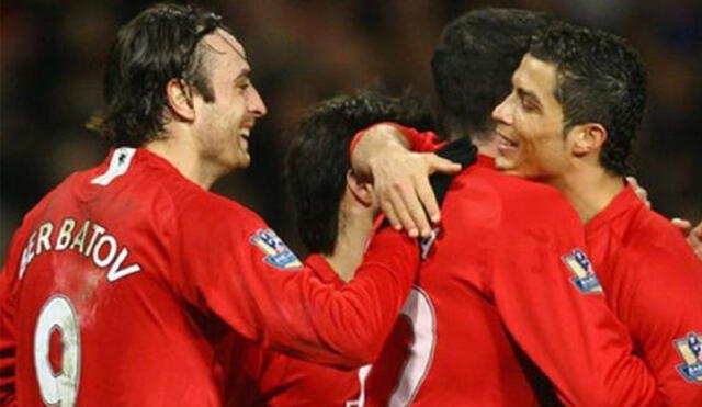 Ronaldo y Berbatov jugaron juntos en el United en la temporada 2008/2009. Foto: EFE