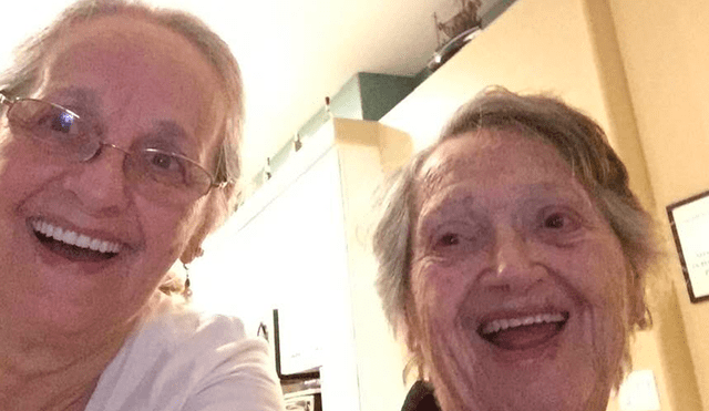 Madre se encuentra con su hija de 70 años que creía que estaba muerta