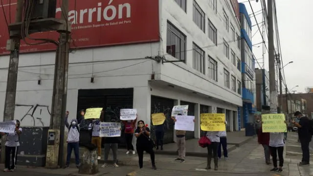 Estudiantes organizaron plantón en sede de San Juan de Lurigancho. (Foto: cortesía)