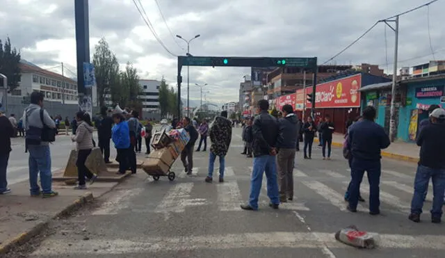 Cusco paralizado en reclamo a la suspensión de la construcción del aeropuerto de Chinchero [VIDEO]