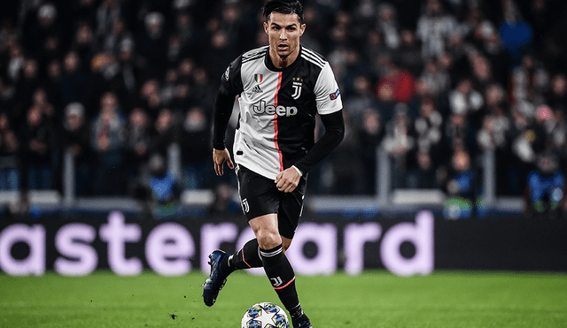 El futbolista portugués volvió al titularato con la Juventus de Turín tras una lesión y sorprendió con nuevo peinado en partido por Champions League.