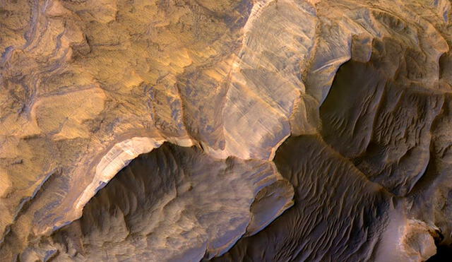 Depósitos de arenisca que revelan el pasado húmedo de Marte. Foto: MRO/NASA.