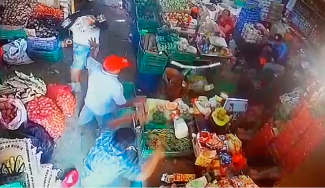 Piura: delincuentes asaltan a comerciante de mercado de Talara Alta [VIDEO]