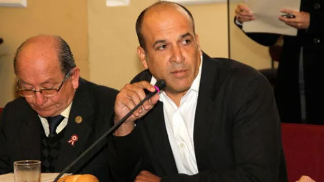 PNP detiene a alcalde de San Bartolo tras orden de prisión preventiva