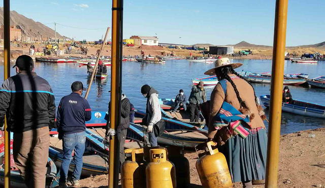 actualmente.  Gas boliviano llega a Puno de contrabando.