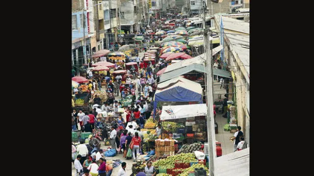 Lambayeque: Piden equilibrio en pago de puestos en mercado Moshoqueque