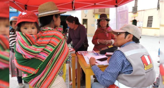 Arequipa: 425 nuevas familias recibirán incentivo para asegurar salud y educación de sus hijos