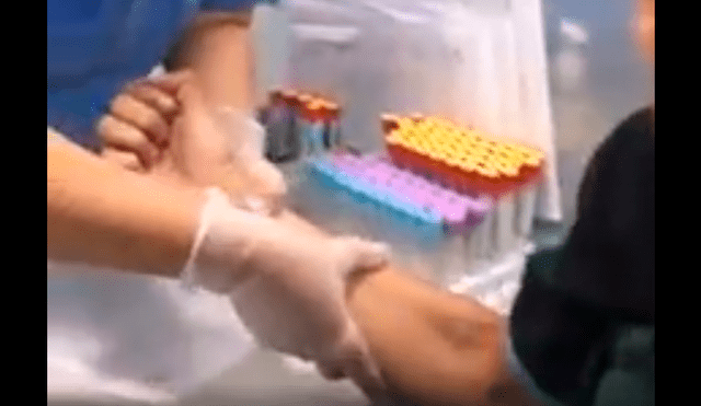 Facebook: joven que iba a recibir una inyección llora a su madre para que no lo hagan [VIDEO]